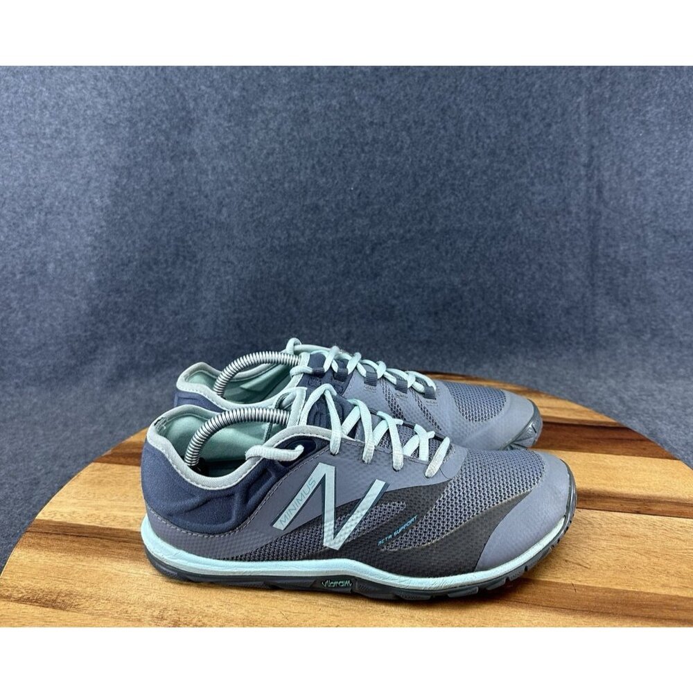 New Balance Womens Grey/Lt Blue Minimus Size‎ 7.5B WX20GB6
